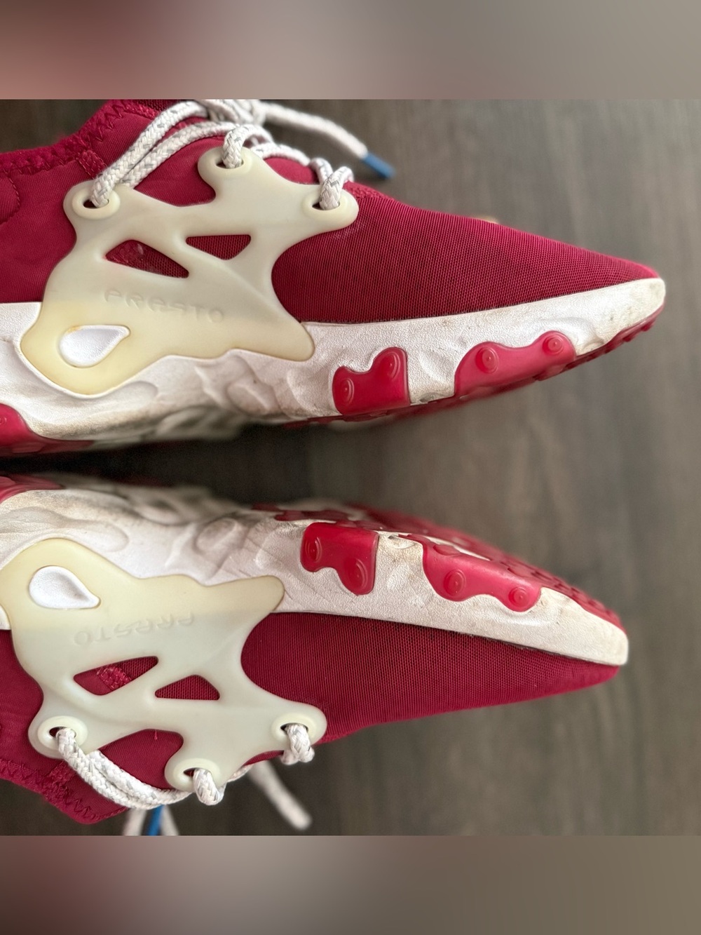 Nike Women’s React Presto 'Noble Red' size 10 - Picture 10 of 11